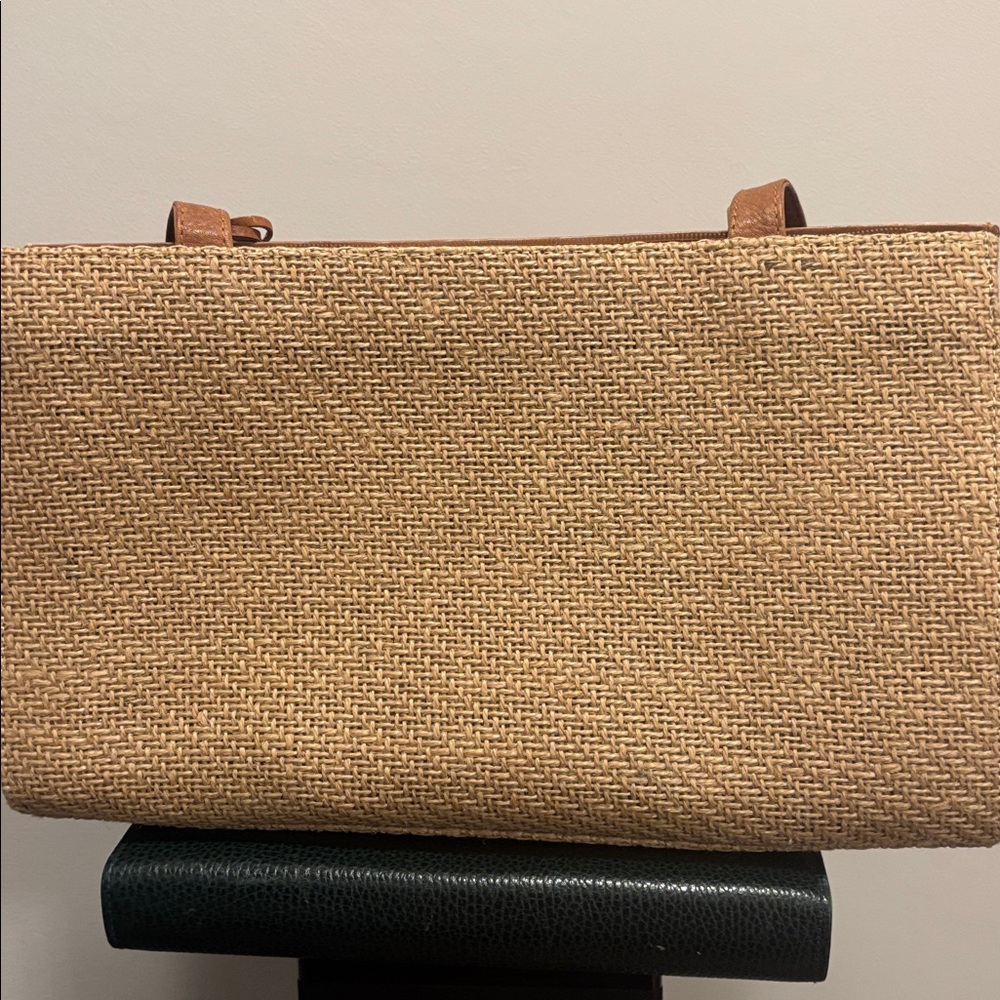American Angel Purse - Picture 2 of 3
